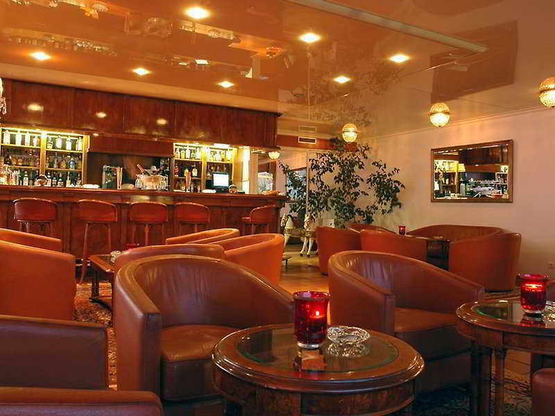 Hotel Eden Roc 4*